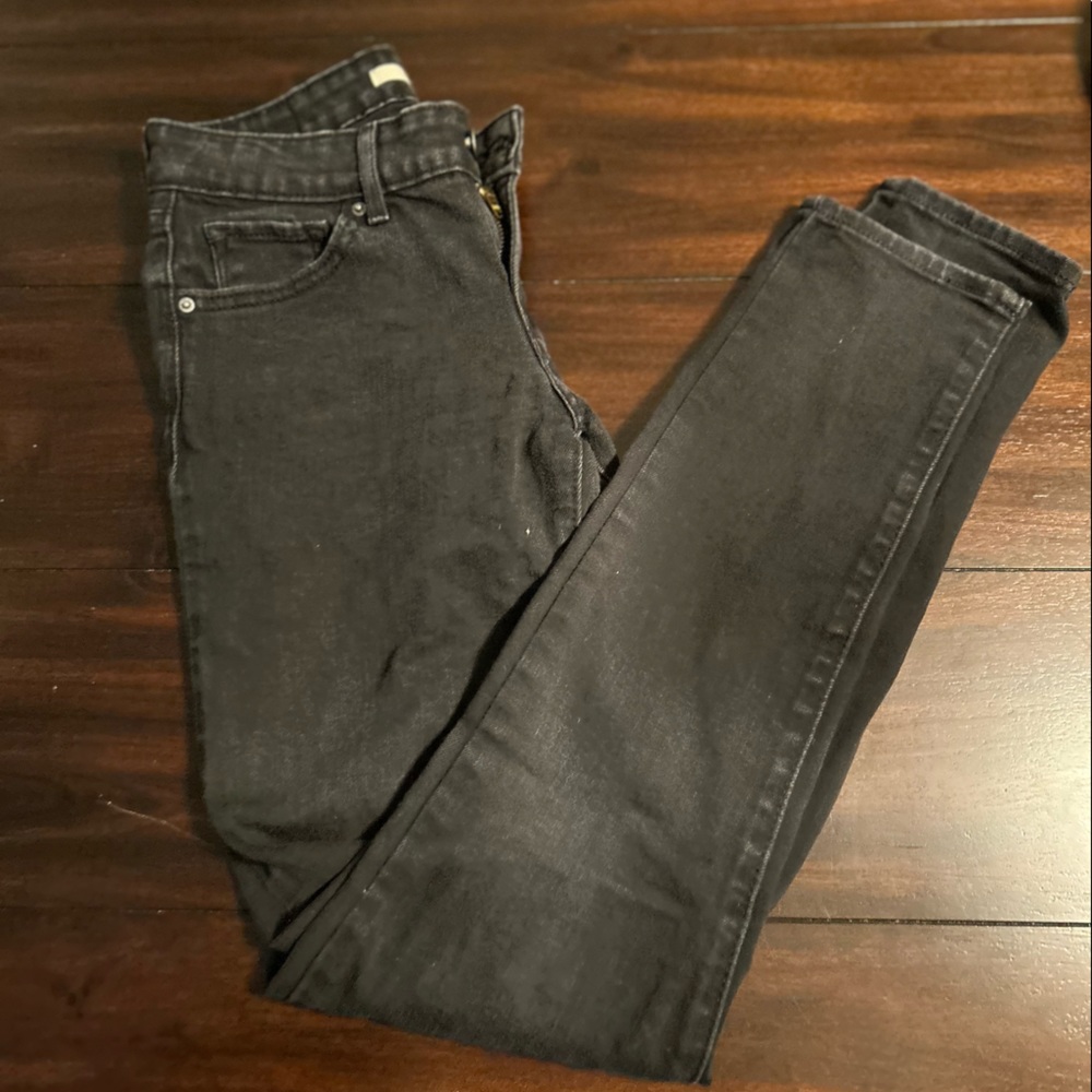 Skinny jeans